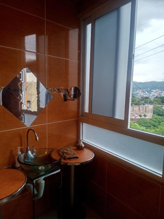 Casa Cantares Inn *